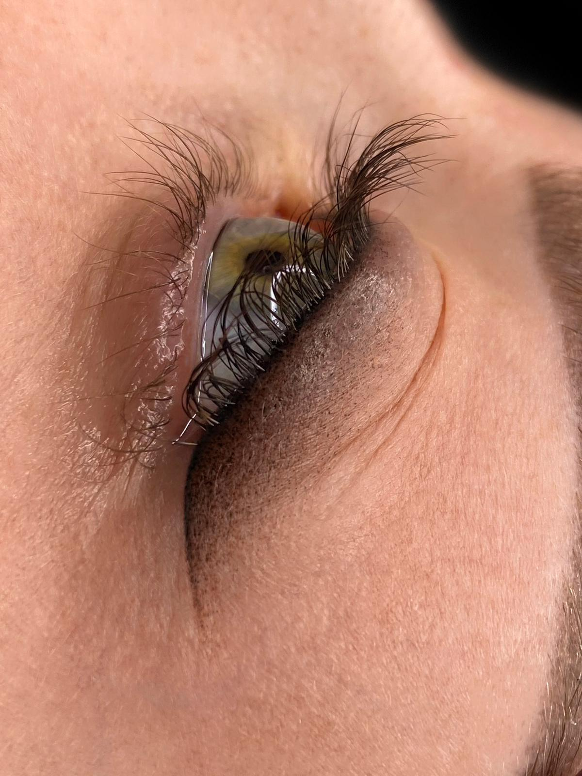 eyeliner 2